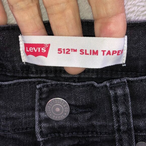 Levi's Women's 512 Jeans Size 16 Slim Taper Black Denim Classic Casual Travel - Picture 3 of 16